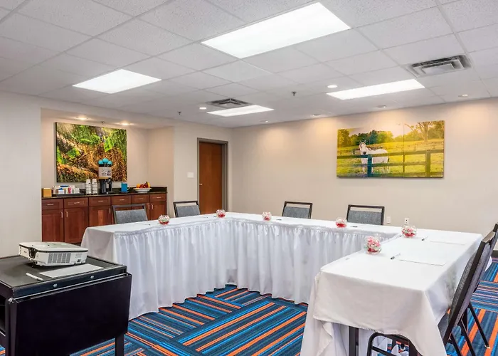 Hampton Inn&Suites Hopkinsville