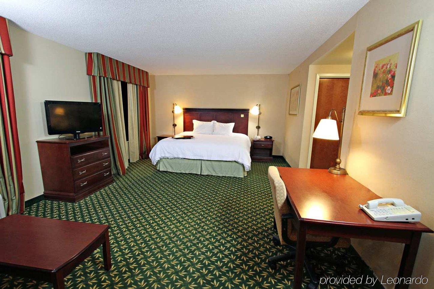 Hotel Hampton Inn&suites 3*